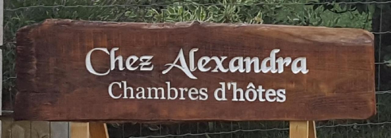 Chez Alexandra Panzió Louchats Kültér fotó